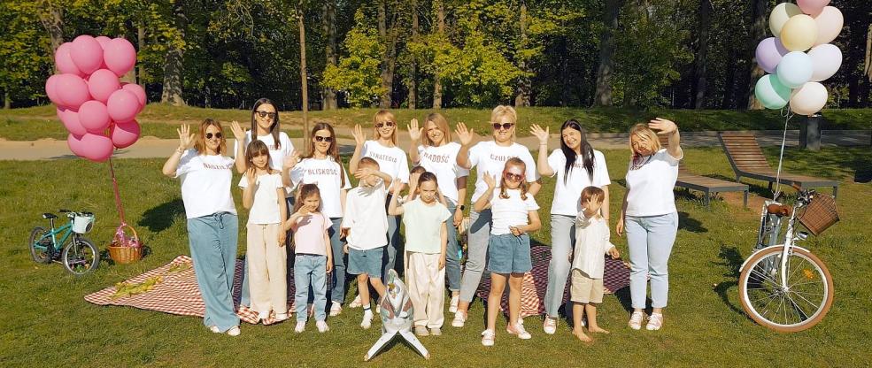 Macierzyństwo Po Mojemu - Bielenda Group świętuje Dzień Matki  
